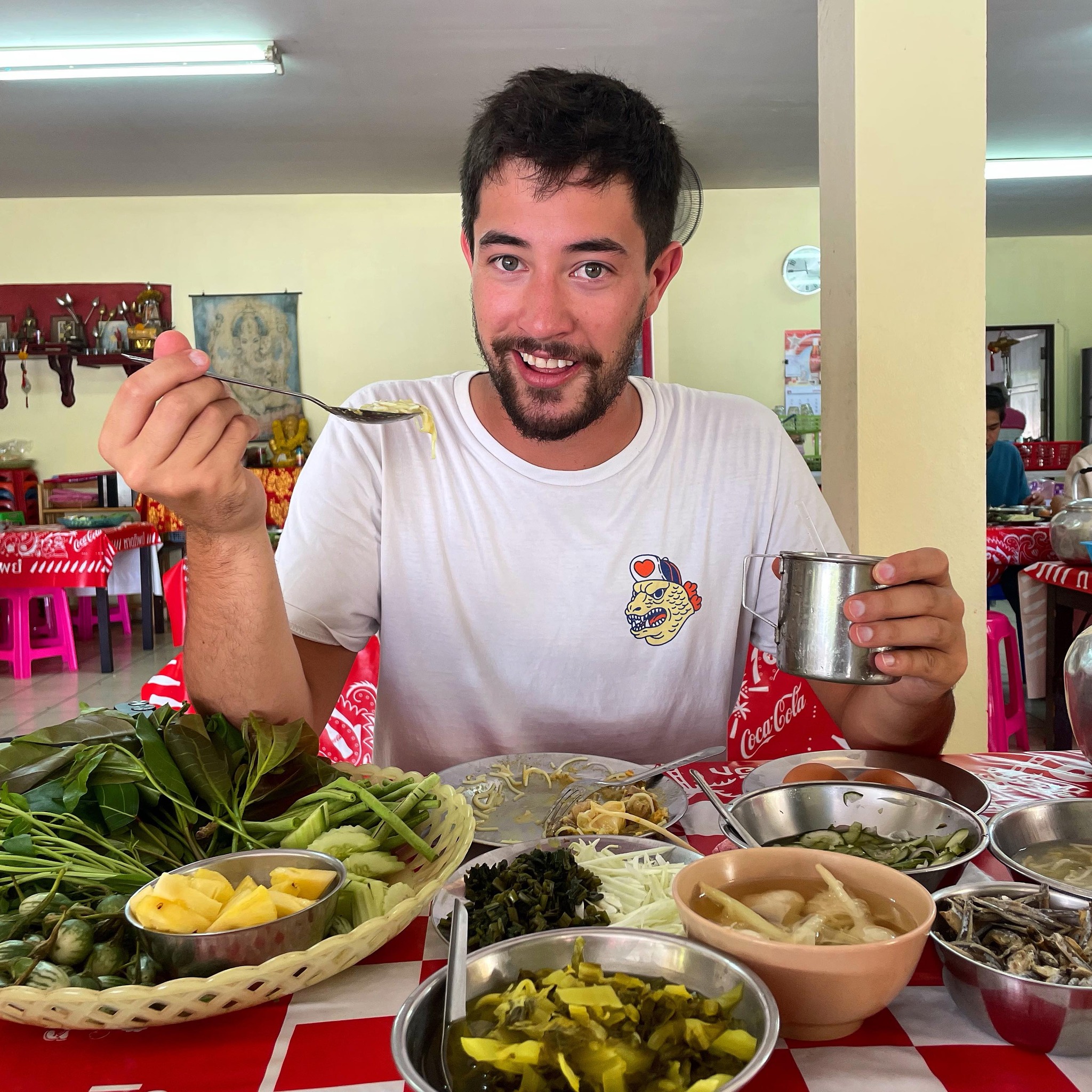 Delicious Sri Lankan food served on a lotus leaf and made by a local family!!