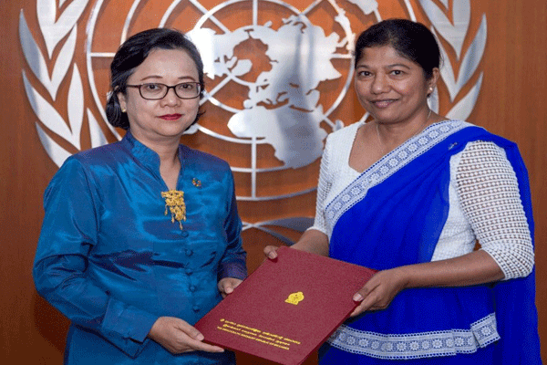Permanent Representative of Sri Lanka to the UNESCAP Presents Credentials 27 August 2019