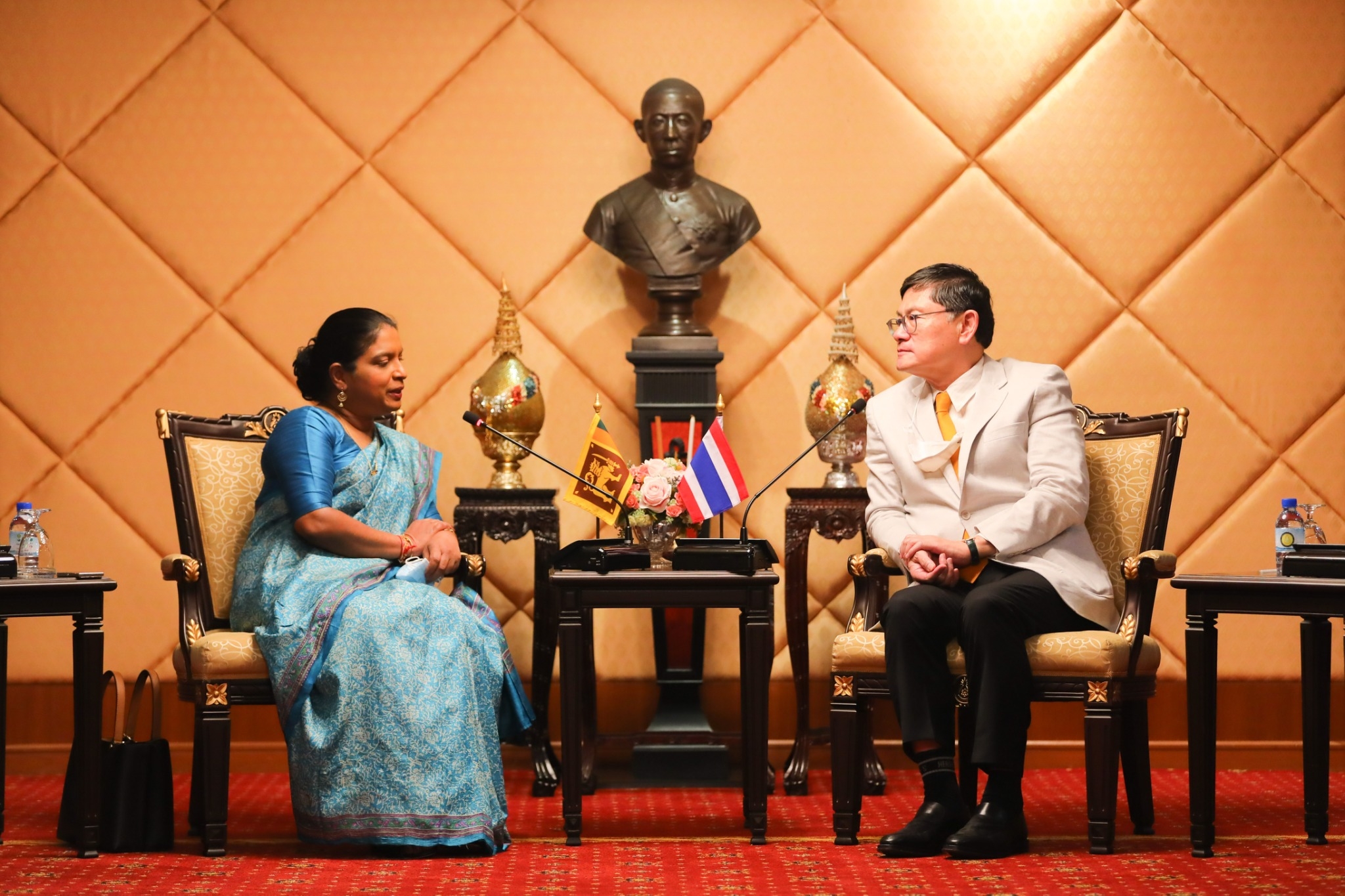 Minister of Higher Education, Science, Research and Innovation of Thailand Prof. Dr. Anek Laothamatas assures Sri Lanka’s envoy to accelerate bilateral cooperation