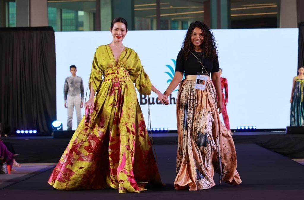 Sri Lanka shines at “3rd International Thai Silk Fashion Week” in Bangkok