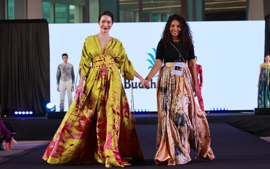 Sri Lanka’s fashion designer, Darshi Keerthisena is now presenting her Thai silk collection from her brand, BUDDHI BATIKS