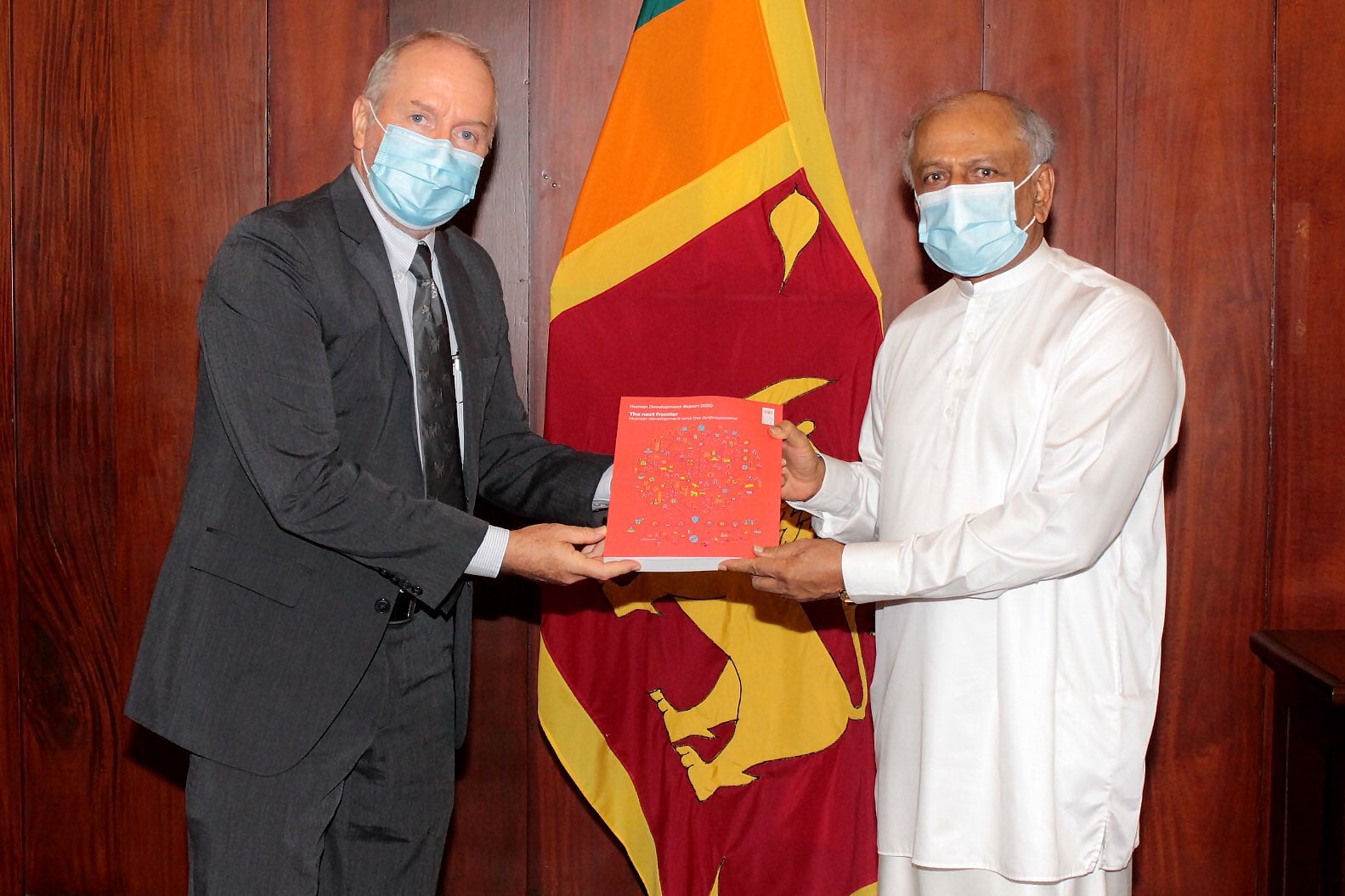 UNDP Human Development Report presented to the Foreign Minister