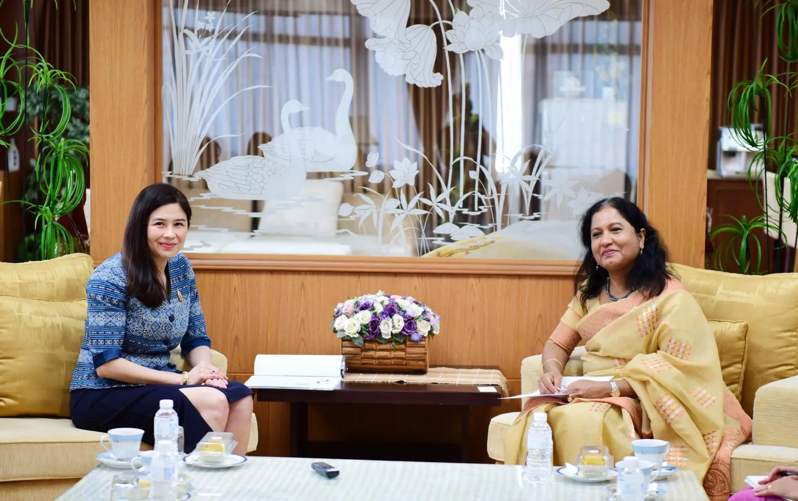 Press Releases 2 Ambassador of Sri Lanka Meets with Director General of the Department of Foreign Trade of Thailand