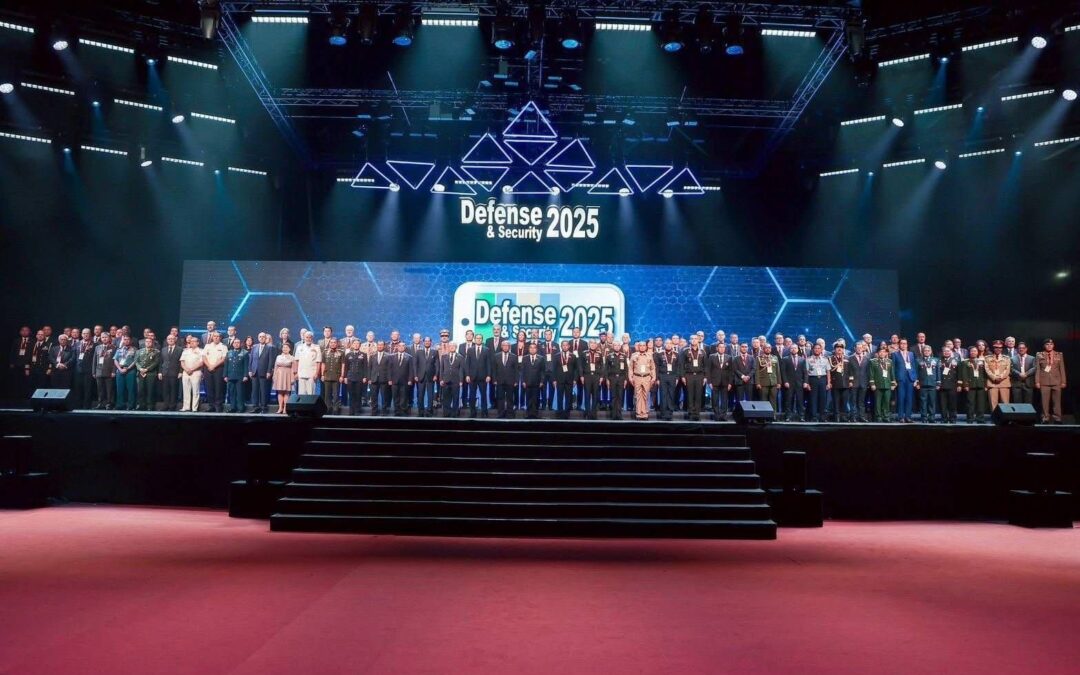 Ambassador Wijayanthi Edirisinghe Attends Defense & Security 2025 Exhibition